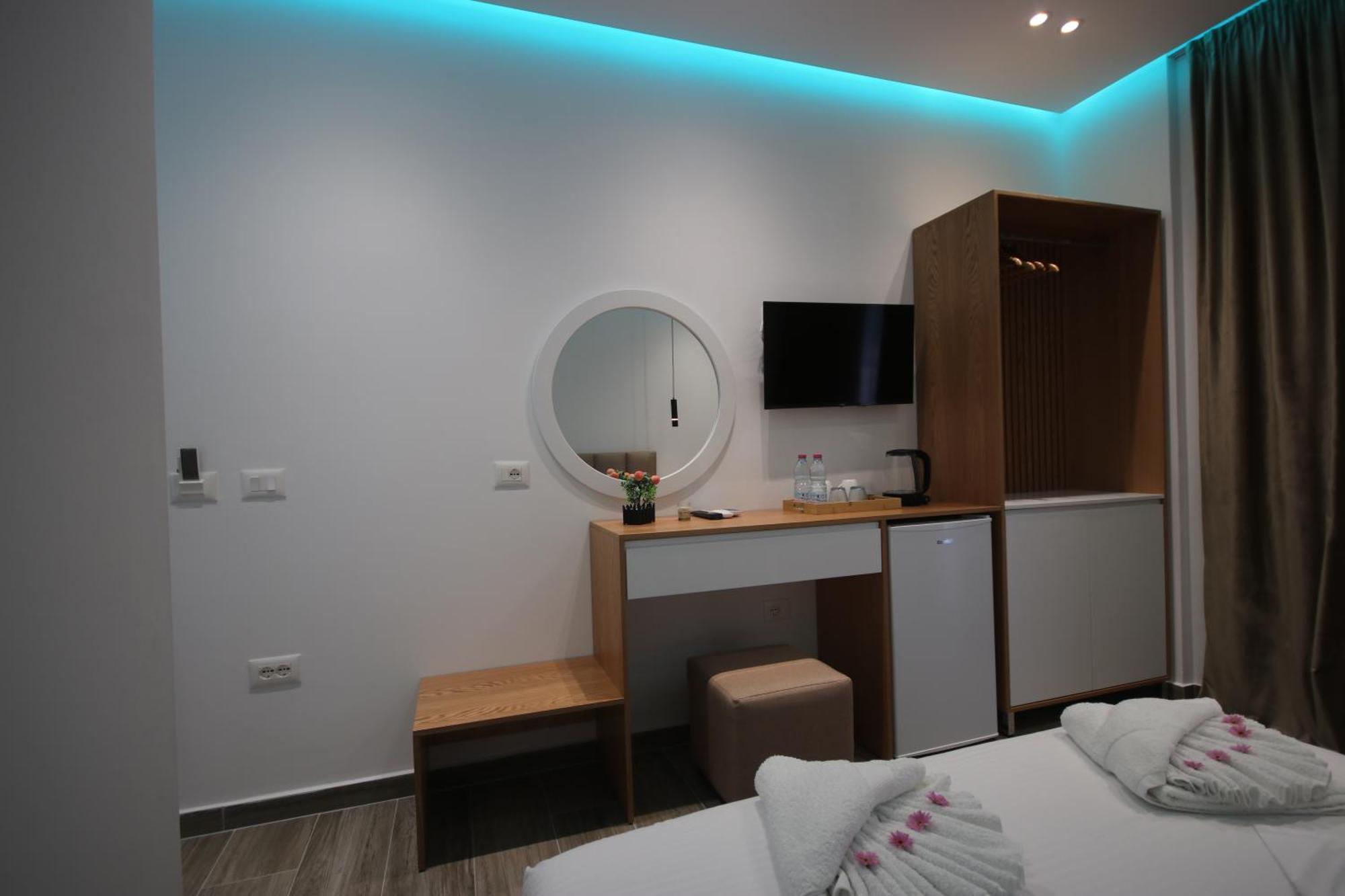 Klea Rooms Himare Bagian luar foto
